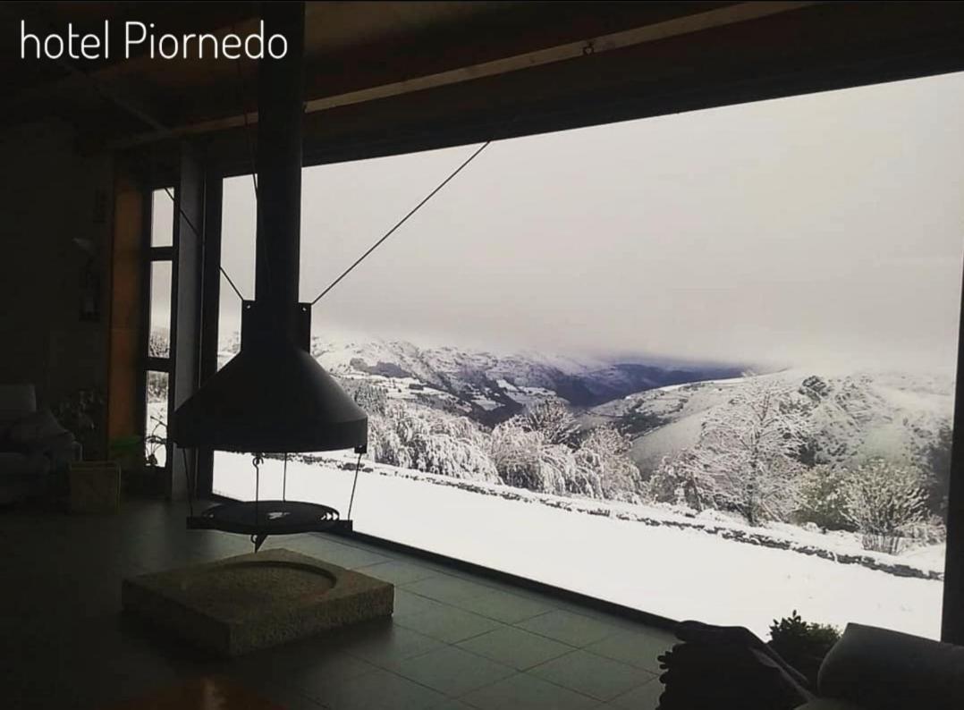 Hotel Piornedo Bagian luar foto