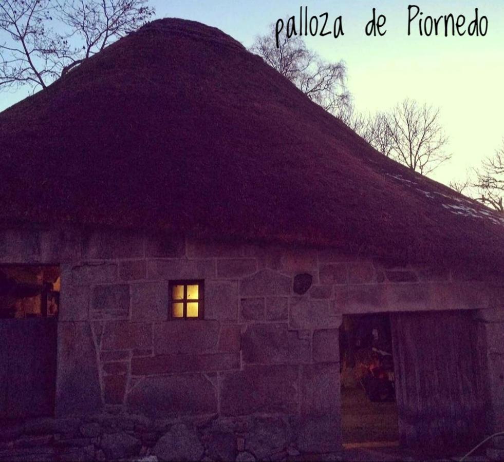 Hotel Piornedo Bagian luar foto