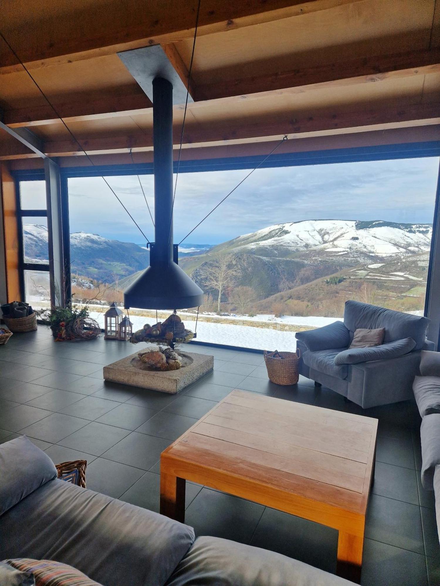 Hotel Piornedo Bagian luar foto